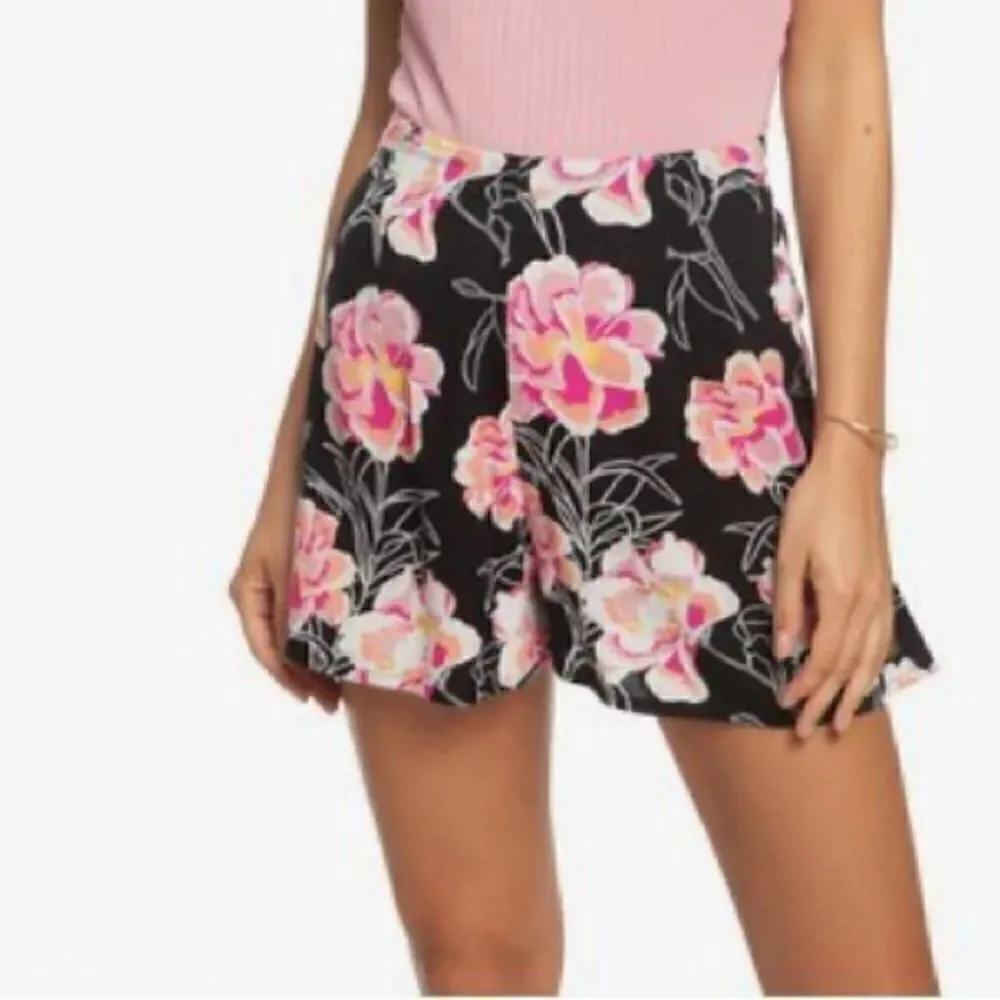 Roxy Women’s Salton Lake  Black Shorts size M